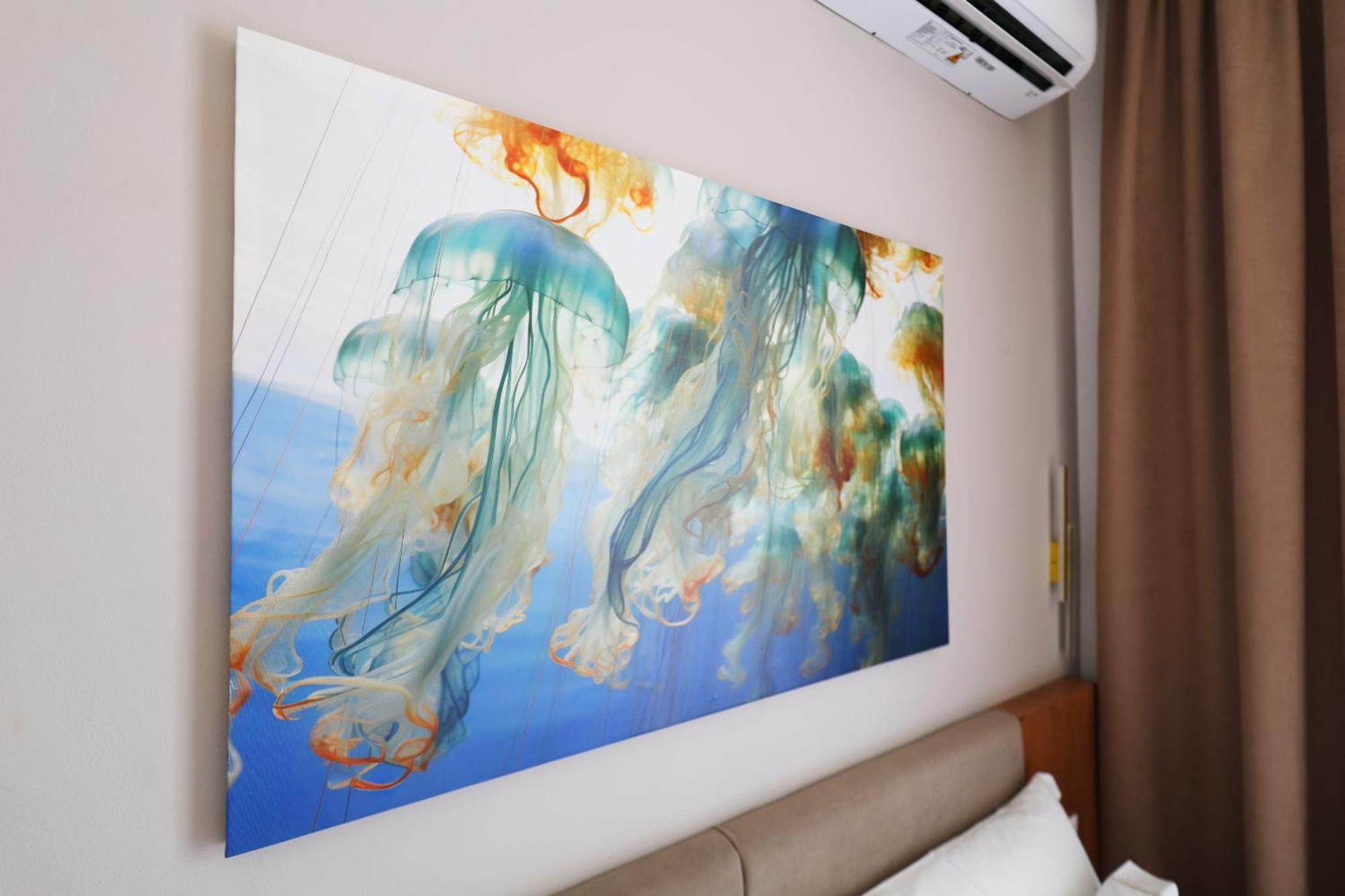 Mezzanine Bay Gjestgiverier