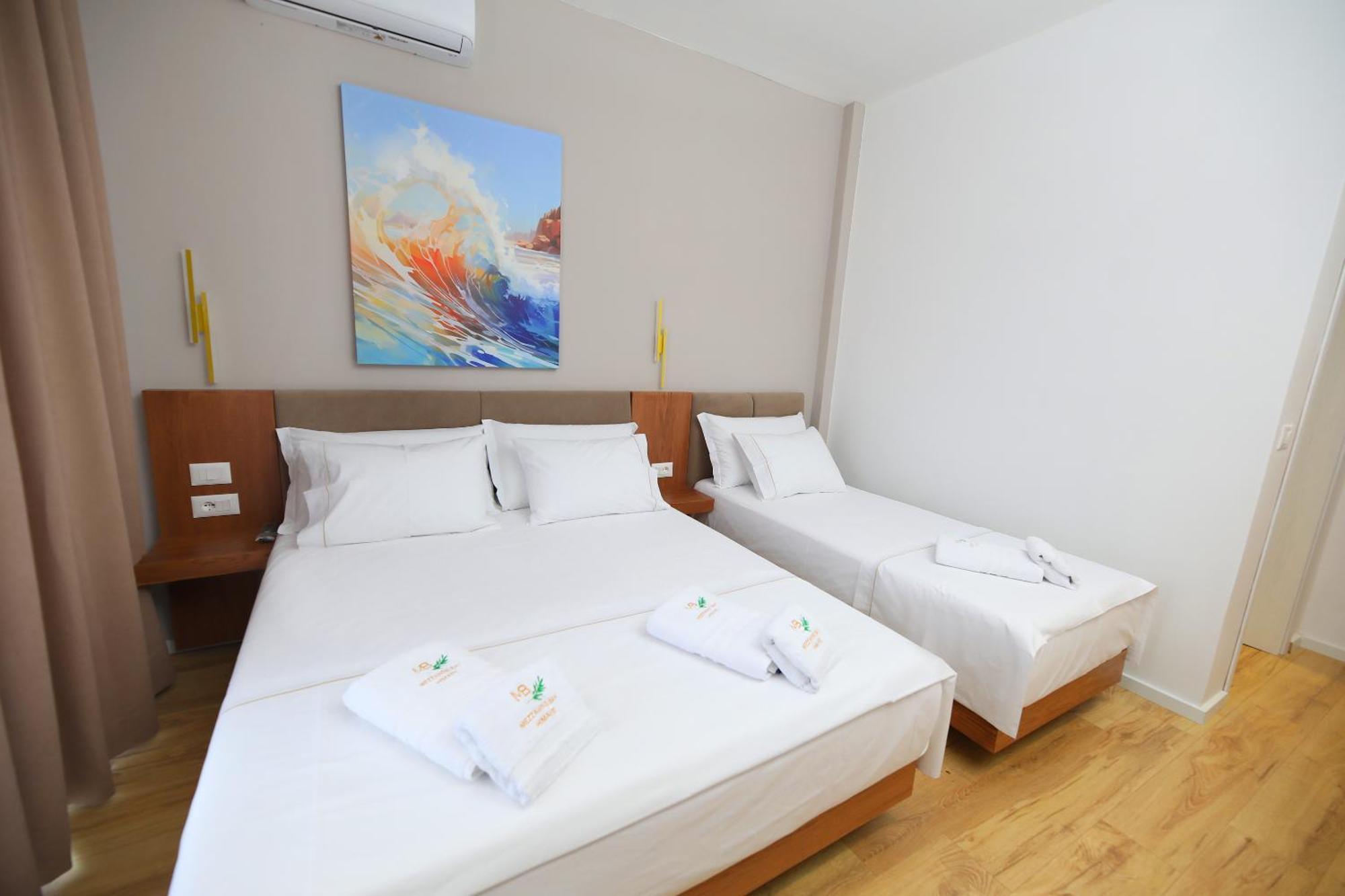 Mezzanine Bay Himare