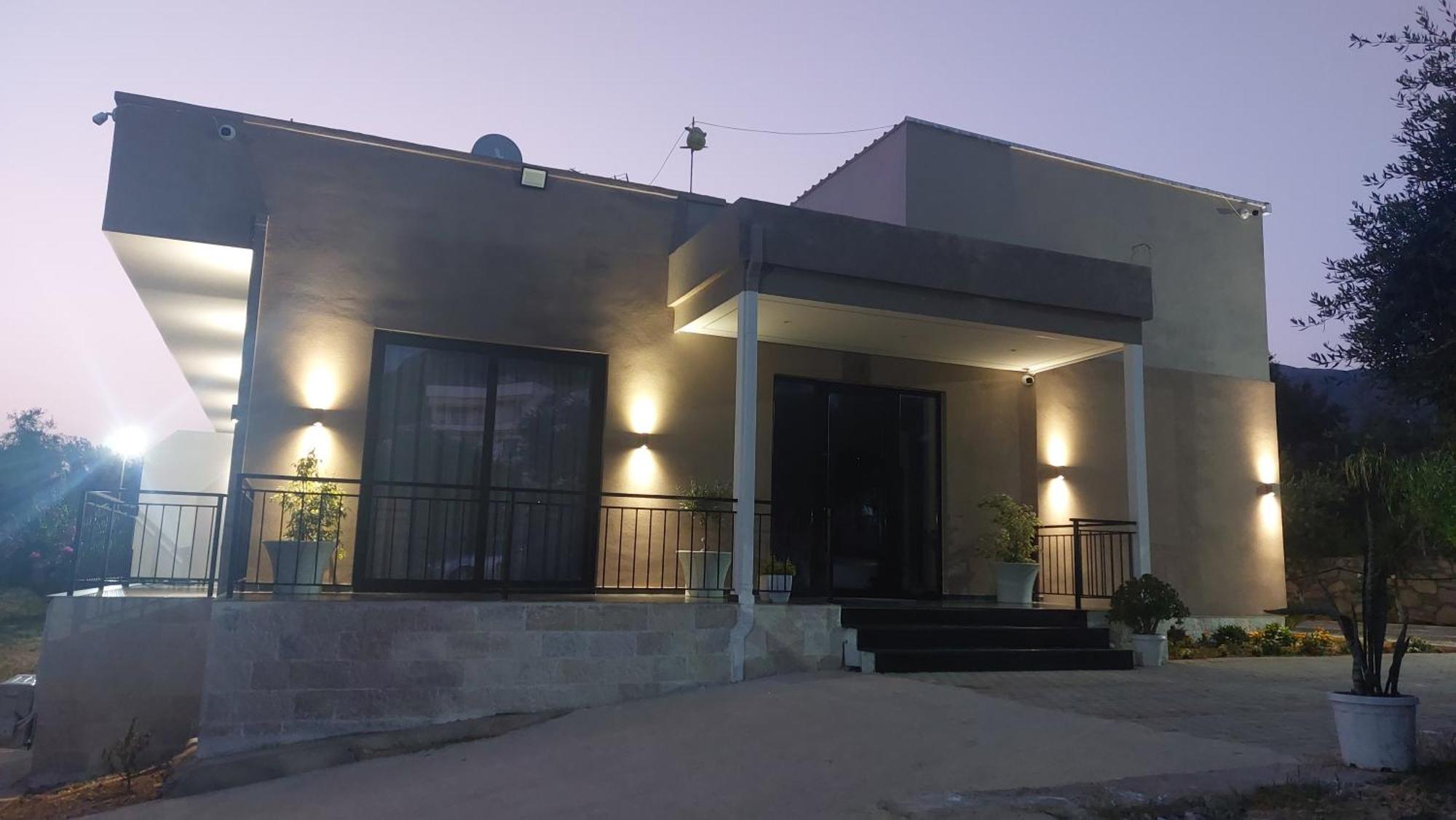 Mezzanine Bay * Himare